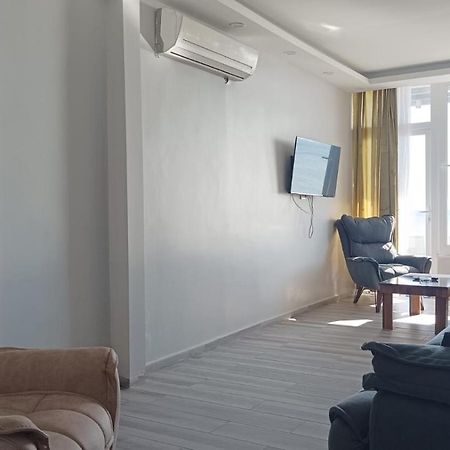 Deniz Hotel Kumburgaz บูยูกเชกเมเช ภายนอก รูปภาพ