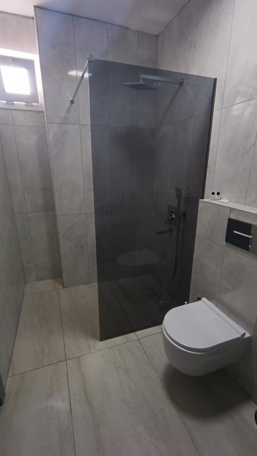Deniz Hotel Kumburgaz บูยูกเชกเมเช ภายนอก รูปภาพ