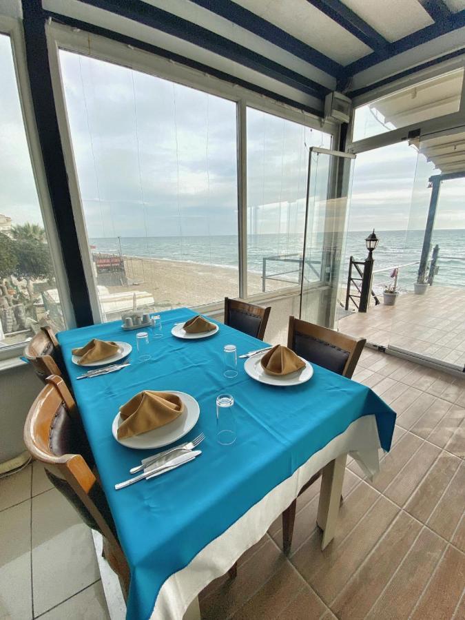 Deniz Hotel Kumburgaz บูยูกเชกเมเช ภายนอก รูปภาพ