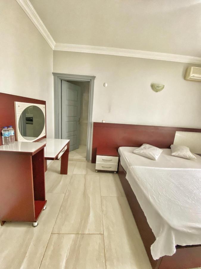 Deniz Hotel Kumburgaz บูยูกเชกเมเช ภายนอก รูปภาพ
