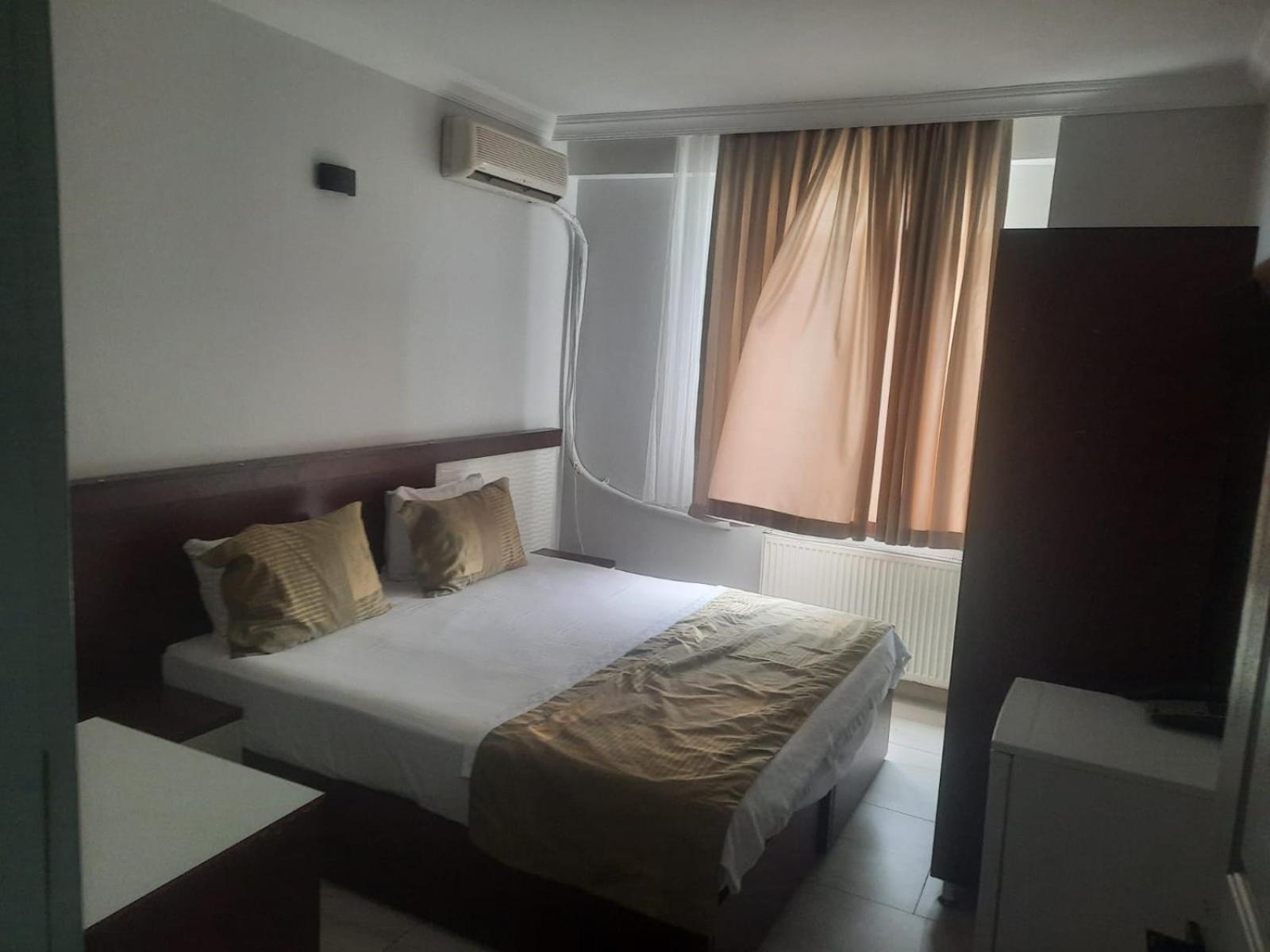 Deniz Hotel Kumburgaz บูยูกเชกเมเช ภายนอก รูปภาพ